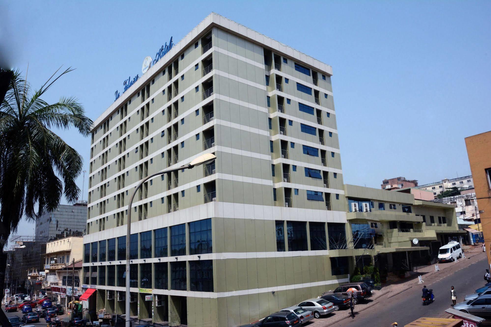 Hotel La Falaise Yaounde Ngoại thất bức ảnh